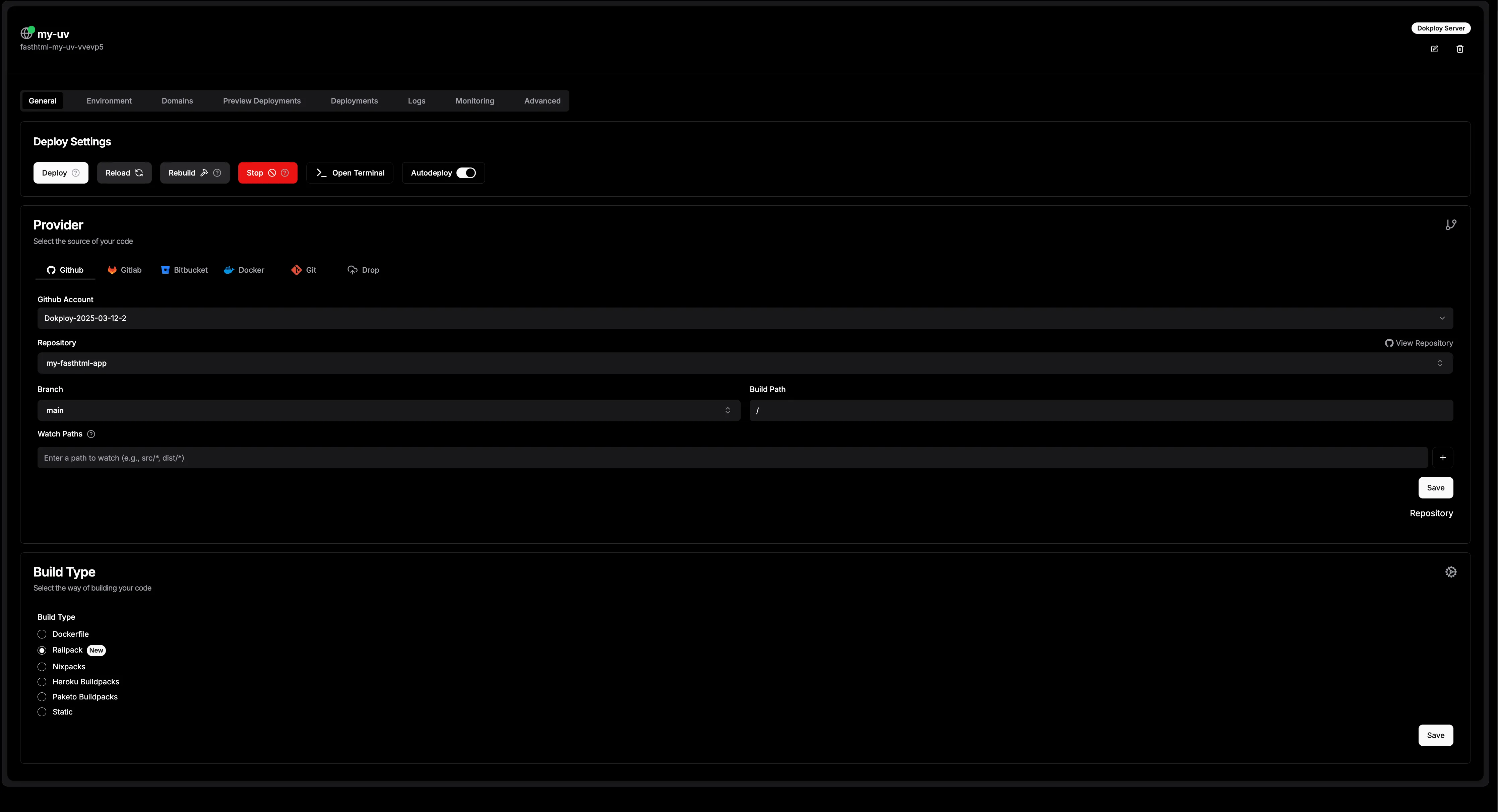 Pantalla de proyecto de Dokploy mostrando el entorno production y la lista de aplicaciones